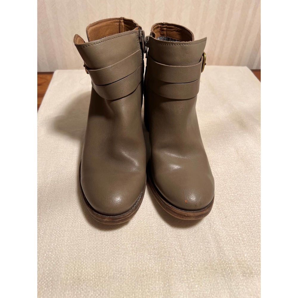Lucky Brand Women's Raisa Bootie Size 9M Leather Ankle Strap Zip Up Blocked Heel